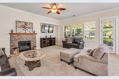 549 Port Circle, Cloverdale, CA 95425 - Photo 12