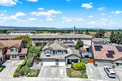 2240 Mariposa Drive, Dixon, CA 95620 - Photo 4