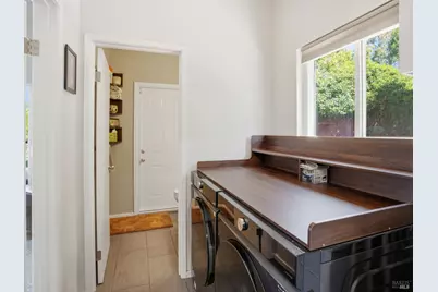 33 Manzano Court, Novato, CA 94945 - Photo 24