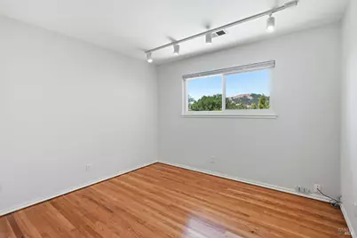 33 Manzano Court, Novato, CA 94945 - Photo 26