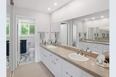 33 Manzano Court, Novato, CA 94945 - Photo 16
