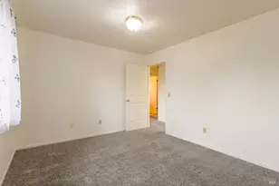 1195 Exeter, Santa Rosa, CA 95401 - Photo 22