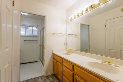 1195 Exeter, Santa Rosa, CA 95401 - Photo 18