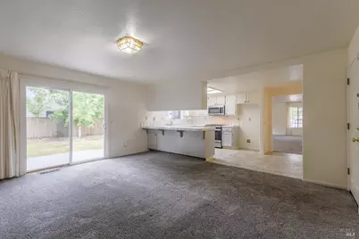 1195 Exeter, Santa Rosa, CA 95401 - Photo 8