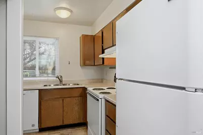 498 Santa Alicia Drive, Rohnert Park, CA 94928 - Photo 4