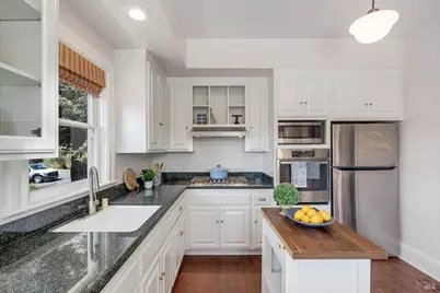 376 Randolph Street, Napa, CA 94559 - Photo 12