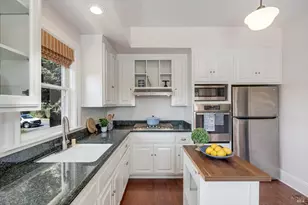 376 Randolph St, Napa, CA 94559 - Photo 12