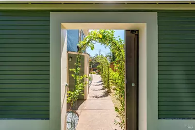376 Randolph Street, Napa, CA 94559 - Photo 28