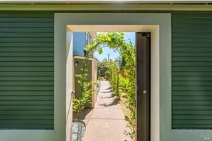 376 Randolph St, Napa, CA 94559 - Photo 28