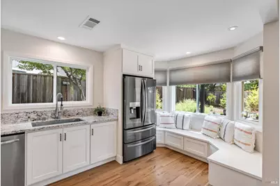 3323 Cambridge Court, Napa, CA 94558 - Photo 10