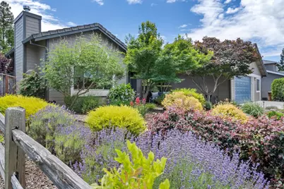 3323 Cambridge Court, Napa, CA 94558 - Photo 4