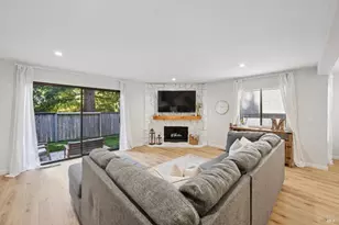 14 Alyssum Ct, Novato, CA 94945 - Photo 6