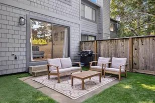 14 Alyssum Ct, Novato, CA 94945 - Photo 32