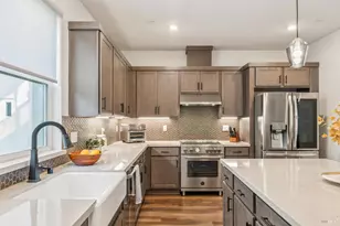 317 Verandah Ave, Novato, CA 94945 - Photo 10