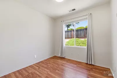 9353 Oak Trail Circle, Santa Rosa, CA 95409 - Photo 14