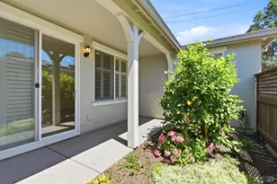 9353 Oak Trail Cir, Santa Rosa, CA 95409 - Photo 4