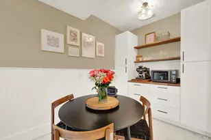 390 S 3rd St, Dixon, CA 95620 - Photo 22