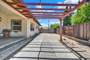 390 S 3rd St, Dixon, CA 95620 - Photo 82