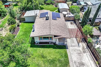 390 S 3rd Street, Dixon, CA 95620 - Photo 2