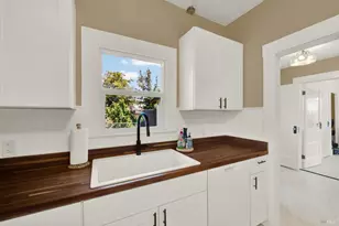 390 S 3rd St, Dixon, CA 95620 - Photo 30