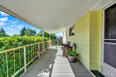 132 Cabana Drive, Napa, CA 94558 - Photo 6