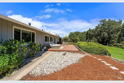 469 Pythian Road, Santa Rosa, CA 95409 - Photo 36
