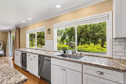 469 Pythian Road, Santa Rosa, CA 95409 - Photo 22