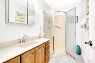 98 Village Cir, San Rafael, CA 94903 - Photo 18