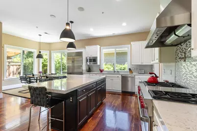 2375 Lone Oak Avenue, Napa, CA 94558 - Photo 16