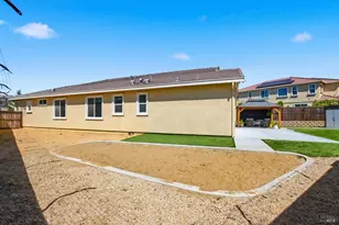 556 Yarrow Ct, Fairfield, CA 94534 - Photo 58