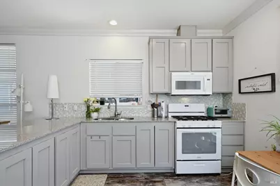 770 Lincoln Avenue #45, Napa, CA 94558 - Photo 6