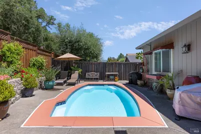 310 Buckeye Circle, Cloverdale, CA 95425 - Photo 32