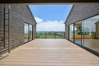 260 Highland Avenue, San Rafael, CA 94901 - Photo 14