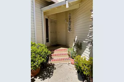 219 Pimpernel Court, Vacaville, CA 95687 - Photo 2
