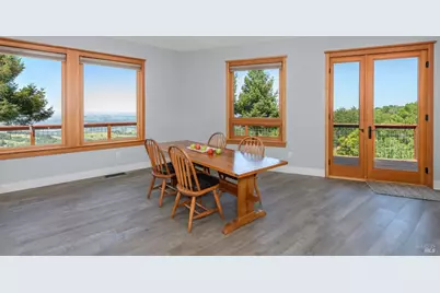 6649 Round Oak Road, Penngrove, CA 94951 - Photo 16