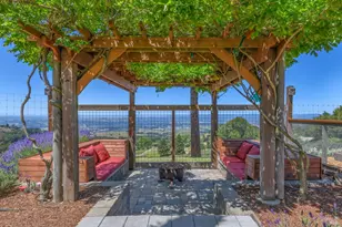 6649 Round Oak Rd, Penngrove, CA 94951 - Photo 44
