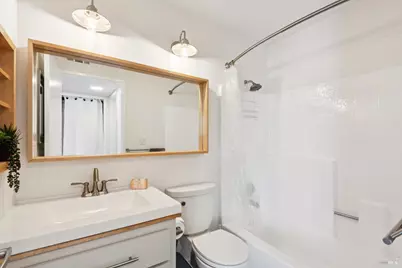 69 Village Circle, San Rafael, CA 94903 - Photo 6