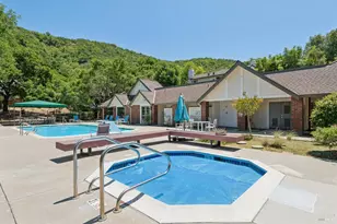 69 Village Cir, San Rafael, CA 94903 - Photo 10