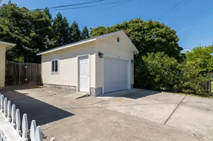 1135 4th St, Novato, CA 94945 - Photo 26