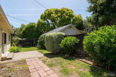 1135 4th Street, Novato, CA 94945 - Photo 18