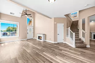 266 Tamarisk Cir, Suisun City, CA 94585 - Photo 8