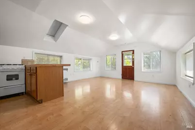 635 Goodwin Avenue, Penngrove, CA 94951 - Photo 38