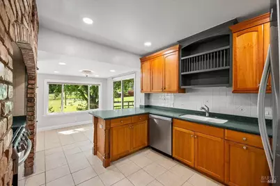 635 Goodwin Avenue, Penngrove, CA 94951 - Photo 12
