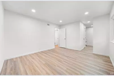 148 Obrien Circle, Vallejo, CA 94589 - Photo 32