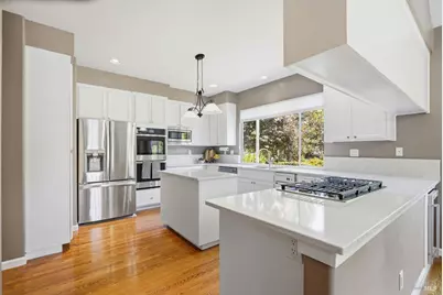 6332 Meadowridge Drive, Santa Rosa, CA 95408 - Photo 10