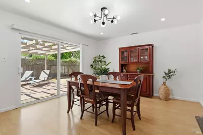 131 Grande Vista, Novato, CA 94947 - Photo 14