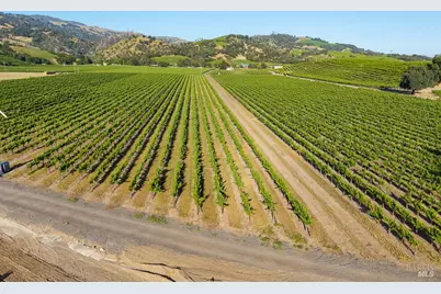 1260 Moody Lane, Geyserville, CA 95441 - Photo 10