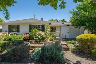 2820 Village Side Dr, Santa Rosa, CA 95405 - Photo 2