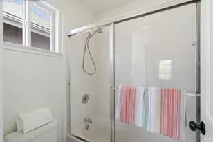 1121 Brighton View Cir, Petaluma, CA 94952 - Photo 20