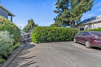 434 E H Street, Benicia, CA 94510 - Photo 10